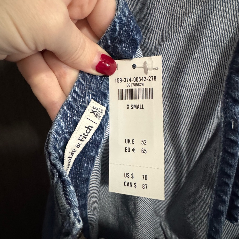 Abercrombie & Fitch Dark Blue Women's Jeans
